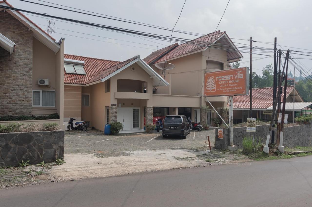 Rossan Villa Hotel Near Kampus Upi Setiabudhi Бандунг Экстерьер фото